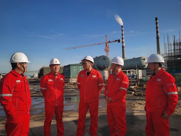 公司黨委書記一行下基層進(jìn)行主題教育宣講